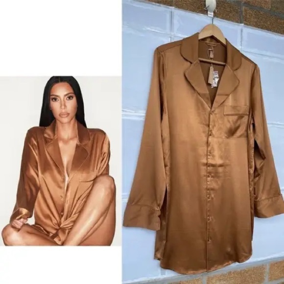 SKIMS Hotel Shine Button Up Silky Sleep Dress | Color: Honey | NEW/NWOT!! RARE! - Picture 7 of 14
